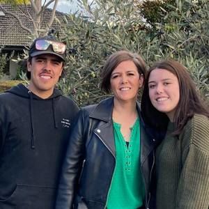 Meet your Posher, Vanessa